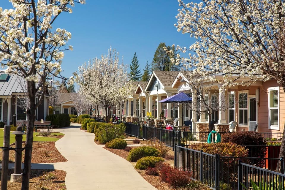 Discover Comfort and Community at Eskaton Village in Placerville